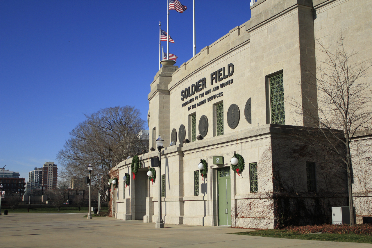 Bears offer first look at plans for domed Arlington Heights stadium  project, say they'll seek some public funding - CBS Chicago